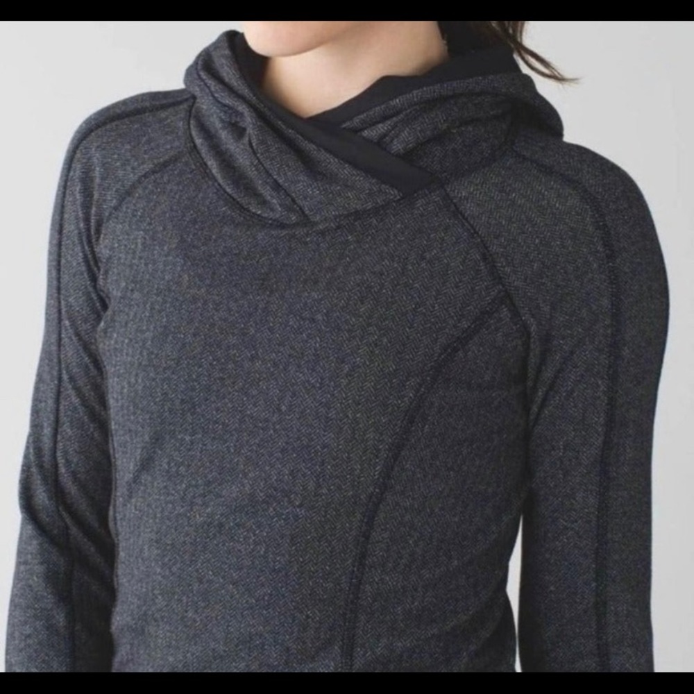 Lululemon Think Fast Hoodie Herringbone, size 6